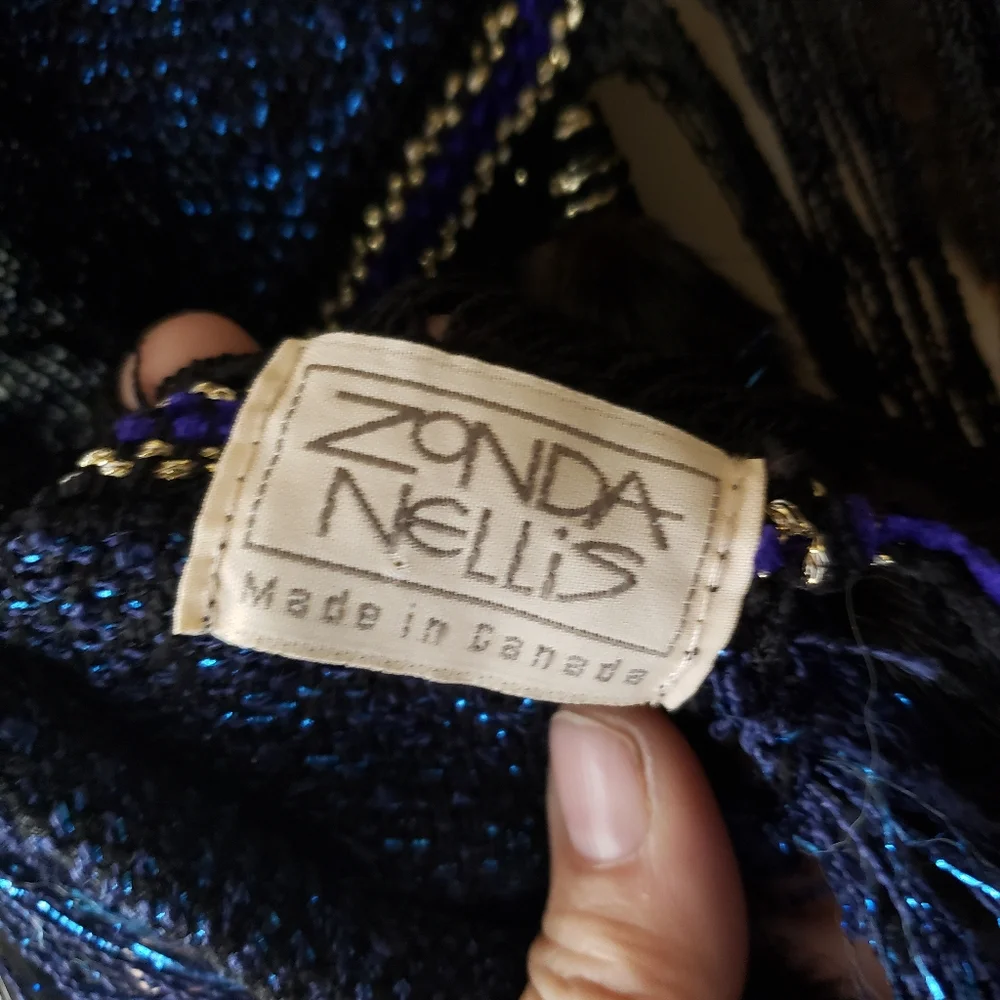 VINTAGE Zonda Nellis shawl - Picture 6 of 6